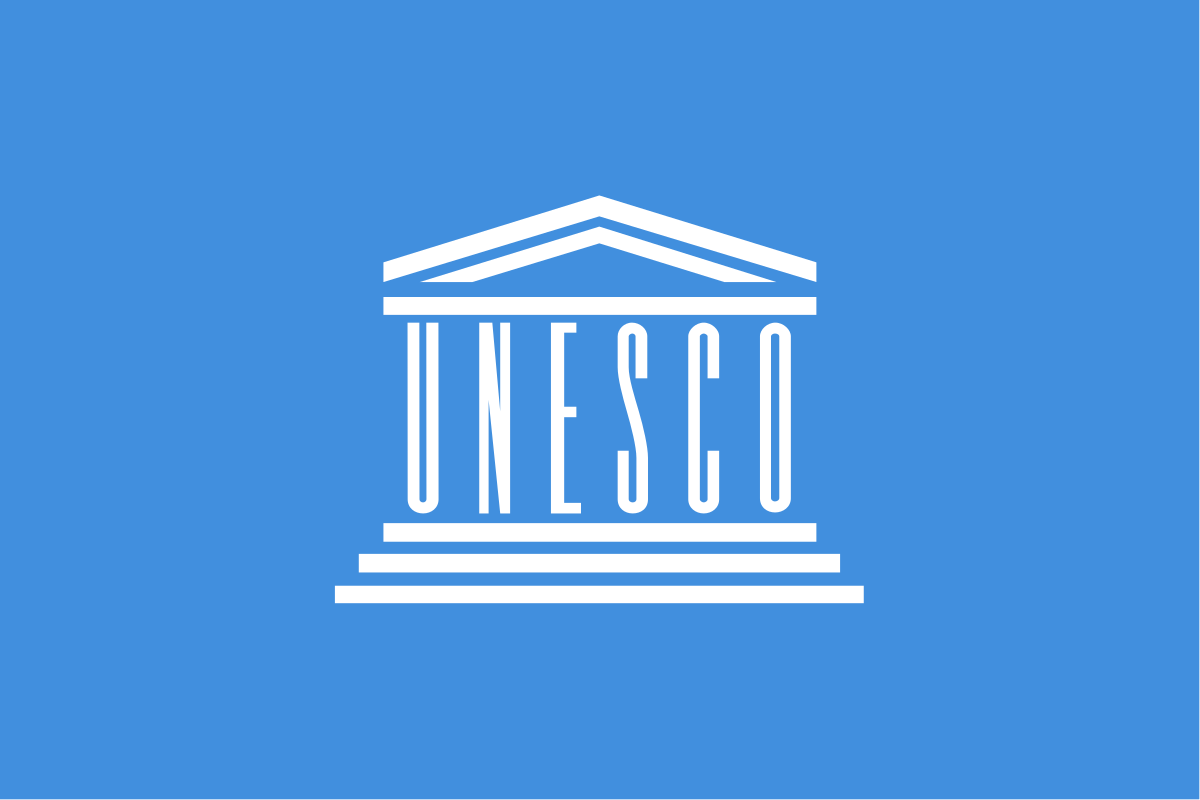 1200px flag of unesco.svg 